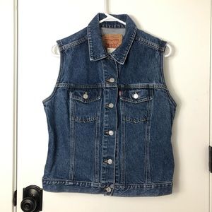 VTG 90’s Canadian Made Women’s Large MIS Levi’s Denim Biker Vest